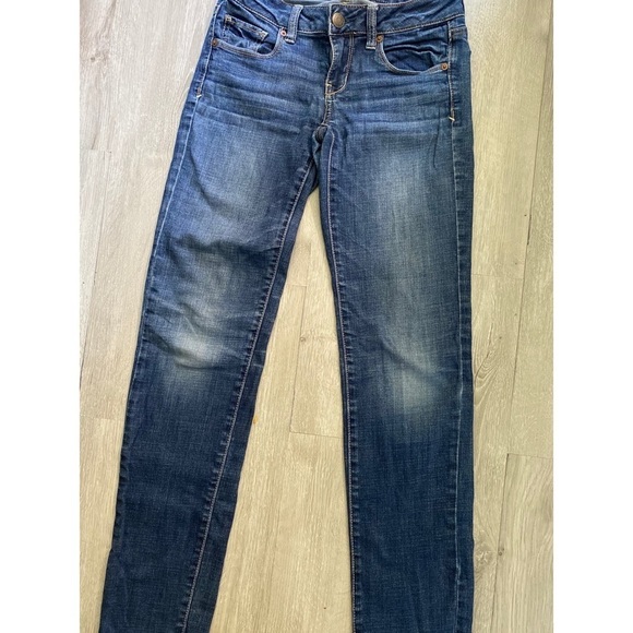 American Eagle Skinny Jeans - Picture 3 of 5